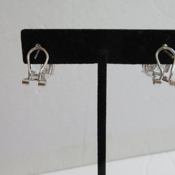 Pear Shape Faceted Crystal Rhinestone Stud Lever Back Earrings Silver Tone - Picture 5 of 11